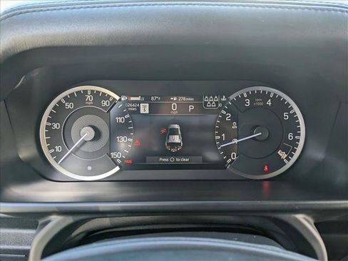 Used 2023 Land Rover Defender 110 X-Dynamic SE AWD/4WD image 11