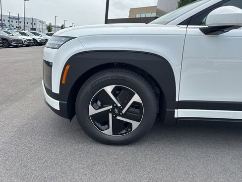 New 2026 Hyundai Ioniq 9 S image 7