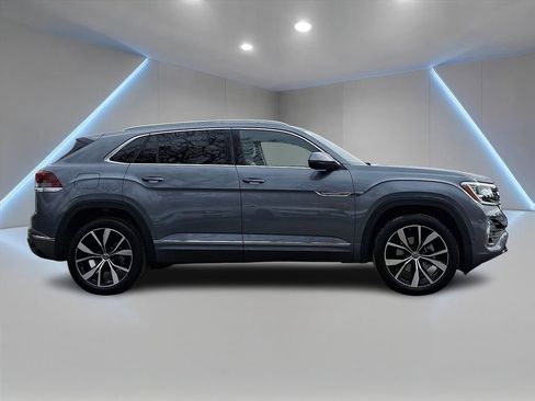 New 2025 Volkswagen Atlas Cross Sport SEL Premium R-Line AWD/4WD image 4