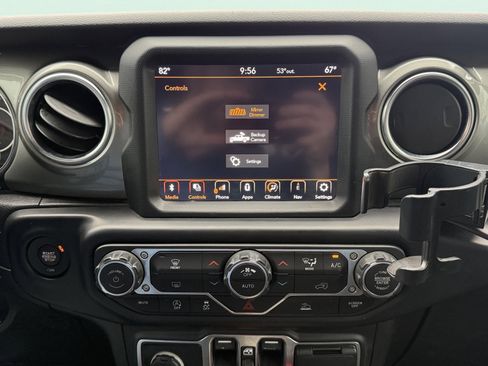 Used 2020 Jeep Gladiator Overland image 67