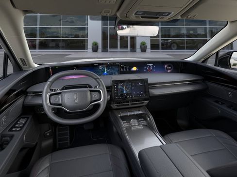 New 2026 Lincoln Nautilus Premier AWD/4WD image 9