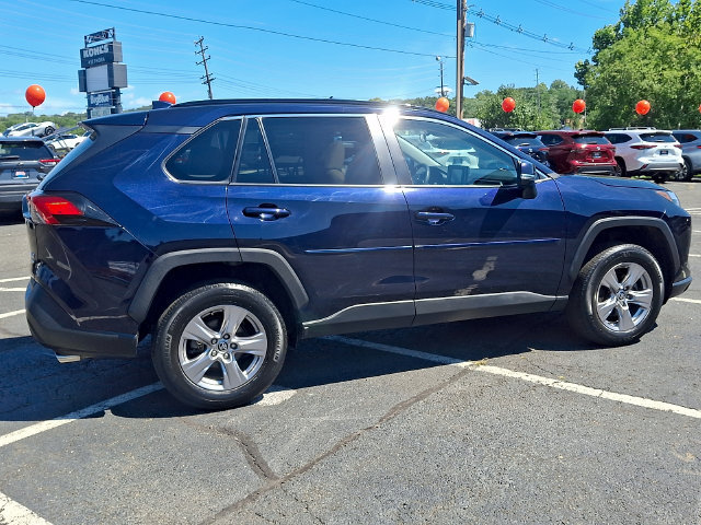 Certified 2022 Toyota RAV4 XLE w/ Convenience Package AWD/4WD image 3