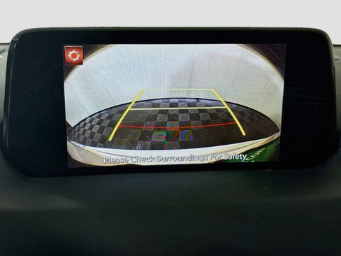 Used 2018 MAZDA CX-5 Touring w/ Preferred Equipment Package FWD image 19