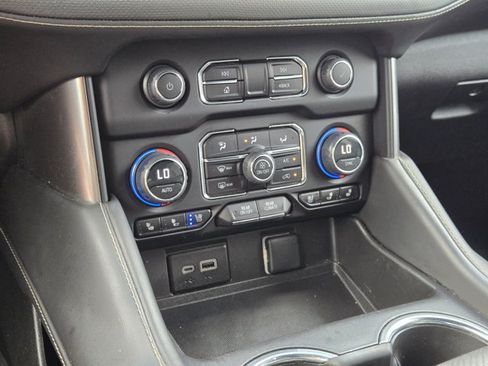 Used 2023 Chevrolet Tahoe Premier RWD image 31