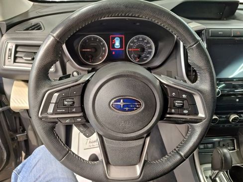 Used 2021 Subaru Ascent Premium w/ Convenience Package image 12