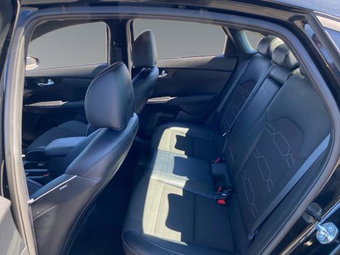 Used 2024 Kia Forte GT-Line image 13