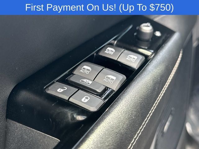 Used 2024 Jeep Wagoneer Series III AWD/4WD image 23