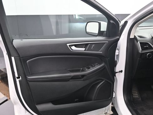 Used 2024 Ford Edge SEL AWD/4WD image 28