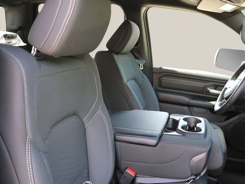 New 2026 RAM 1500 Express RWD image 19