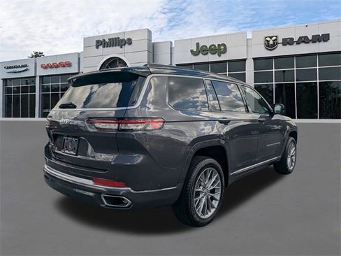 New 2025 Jeep Grand Cherokee L Summit image 4