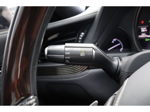 Used 2018 Lexus LS 500 AWD w/ Interior Upgrade Package image 48