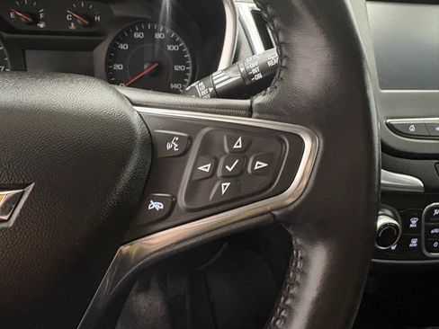 Used 2018 Chevrolet Equinox LT image 27