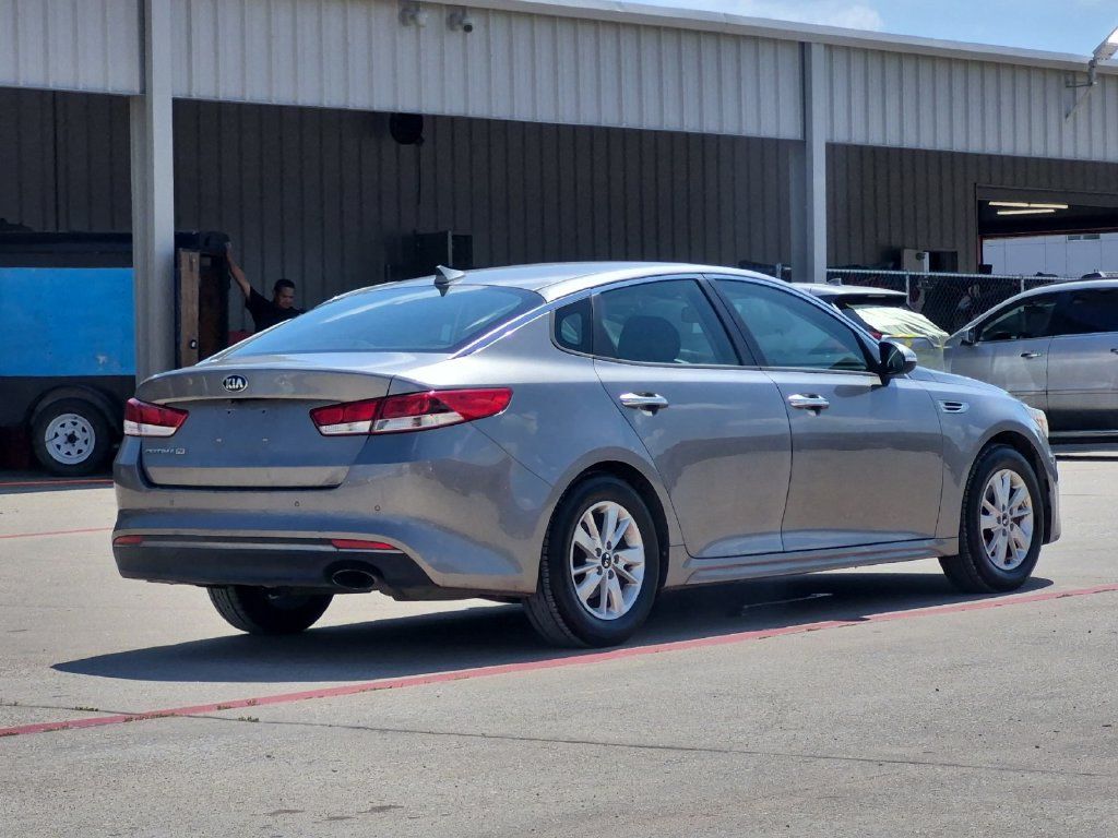 Used 2018 Kia Optima LX FWD image 6