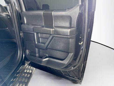 Used 2018 Ford F150 Raptor w/ Equipment Group 802A Luxury image 30