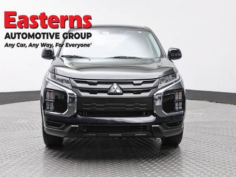 Used 2023 Mitsubishi Outlander Sport LE AWD/4WD image 2