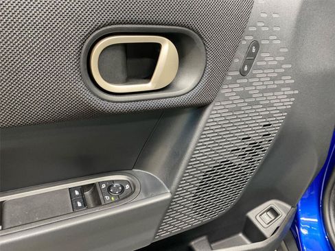 Certified 2025 MINI Cooper S FWD image 19