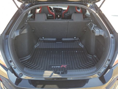 Used 2018 Honda Civic Type R image 22