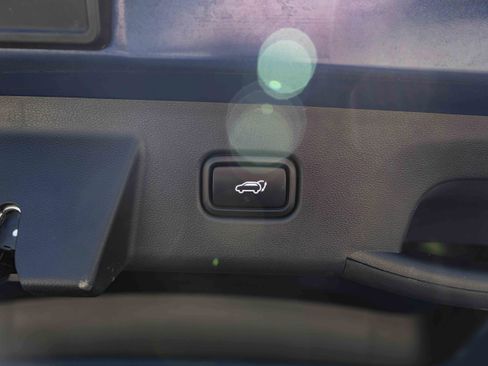 Used 2022 Hyundai Tucson Limited w/ Cargo Package image 44