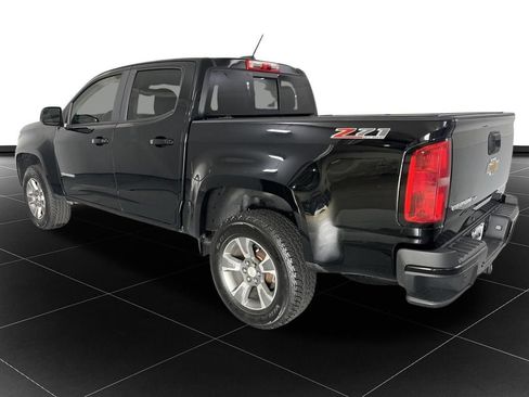 Used 2019 Chevrolet Colorado Z71 AWD/4WD image 3