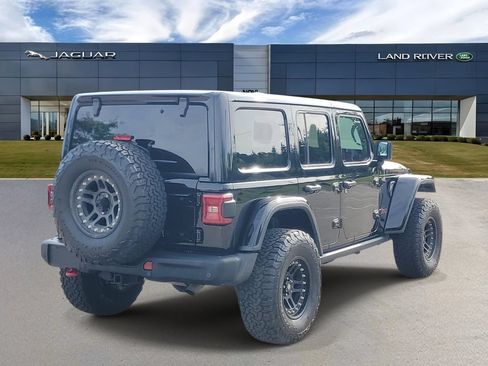 Used 2019 Jeep Wrangler Unlimited Rubicon w/ Dual Top Group AWD/4WD image 3