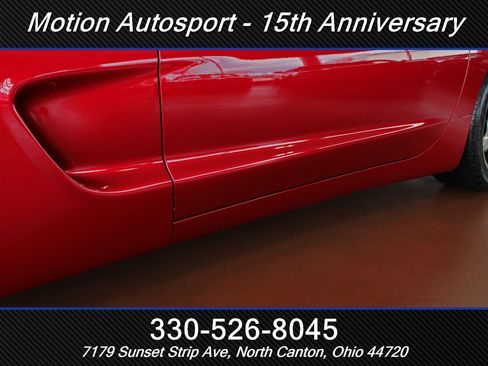 Used 2004 Chevrolet Corvette Convertible w/ Preferred Equipment Group RWD image 43