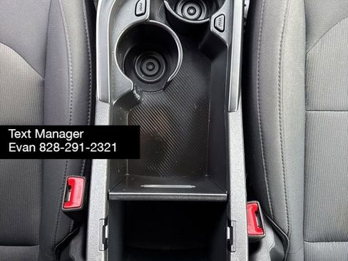 Used 2023 Kia Niro LX image 22