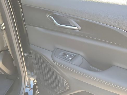 New 2025 Jeep Grand Cherokee Laredo X image 47