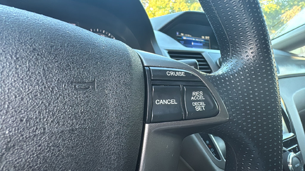 Used 2015 Honda Odyssey EX image 21