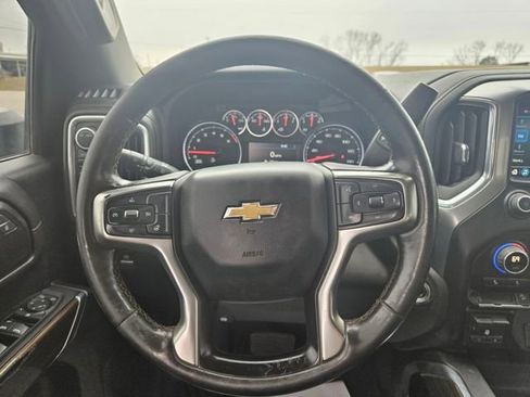 Used 2022 Chevrolet Silverado 2500 LT w/ Convenience Package image 14