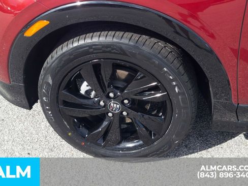 Used 2024 Buick Encore GX Sport Touring image 13