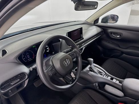 Certified 2023 Honda HR-V LX image 9