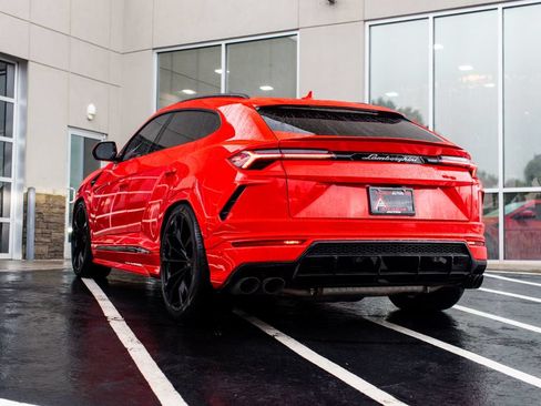 Used 2019 Lamborghini Urus AWD/4WD image 13