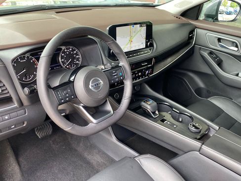 Used 2021 Nissan Rogue SL w/ Premium Package AWD/4WD image 16