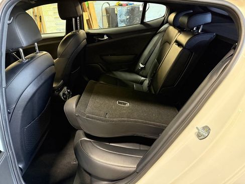 Used 2022 Kia Stinger GT-Line RWD image 30