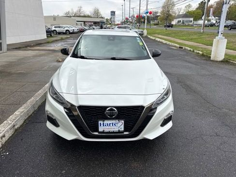Used 2021 Nissan Altima 2.5 SR w/ SR Premium Package AWD/4WD image 4
