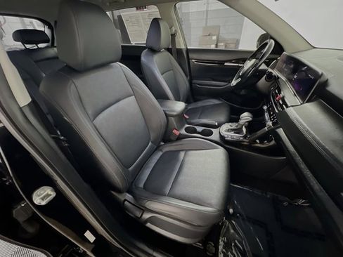 Used 2024 Kia Seltos EX image 28