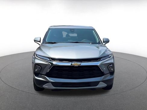 Used 2026 Chevrolet Blazer LT FWD image 4