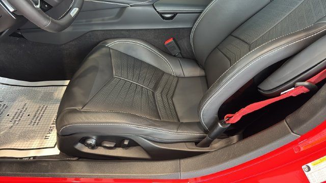 Used 2023 Chevrolet Corvette Z06 RWD image 8