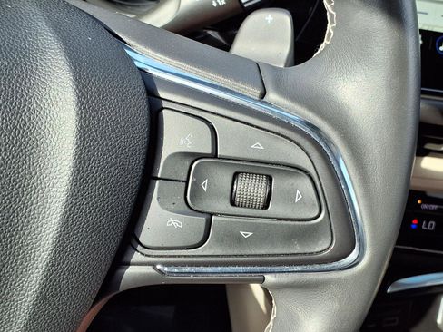 Used 2023 Buick Envision Avenir AWD/4WD image 14