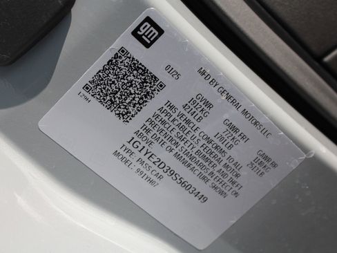 Used 2025 Chevrolet Corvette Z06 image 27