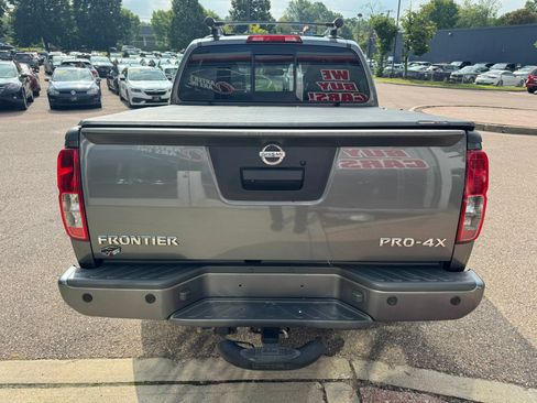 Used 2017 Nissan Frontier PRO-4X w/ Pro-4x Luxury Package AWD/4WD image 6