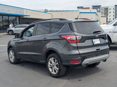 Used 2018 Ford Escape SE AWD/4WD image 6