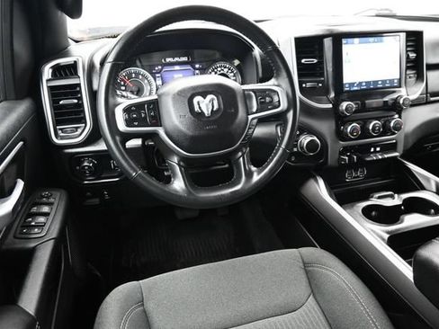 Used 2022 RAM 1500 Big Horn AWD/4WD image 12