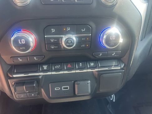 Used 2021 GMC Sierra 2500 SLE w/ SLE Value Package; image 27