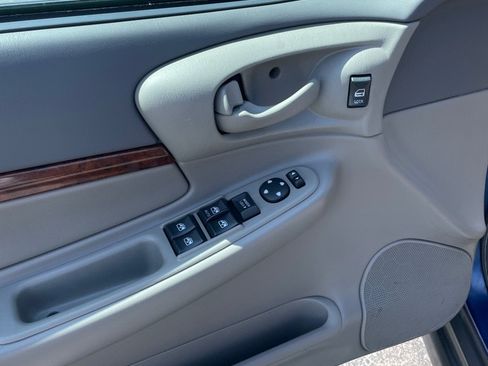 Used 2003 Chevrolet Impala FWD image 11