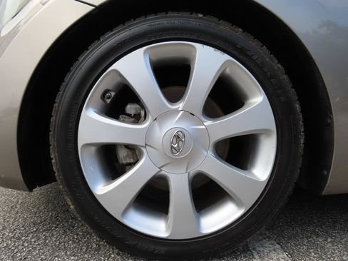 Used 2013 Hyundai Elantra Limited w/ Technology Pkg FWD image 36