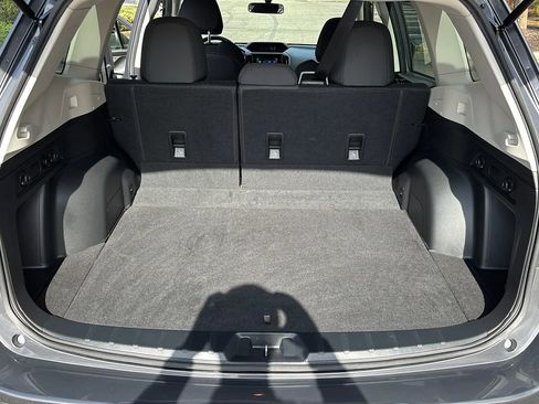 Used 2023 Subaru Forester Premium image 24