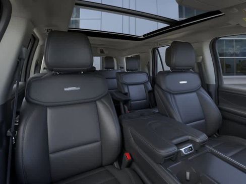 New 2026 Ford Expedition Platinum w/ Driver's Package image 10