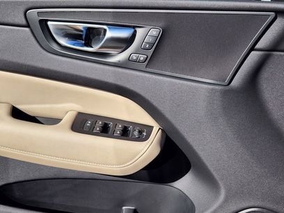 New 2026 Volvo XC60 B5 Plus w/ Protection Package Premier