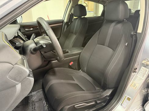Used 2019 Honda Civic LX image 10
